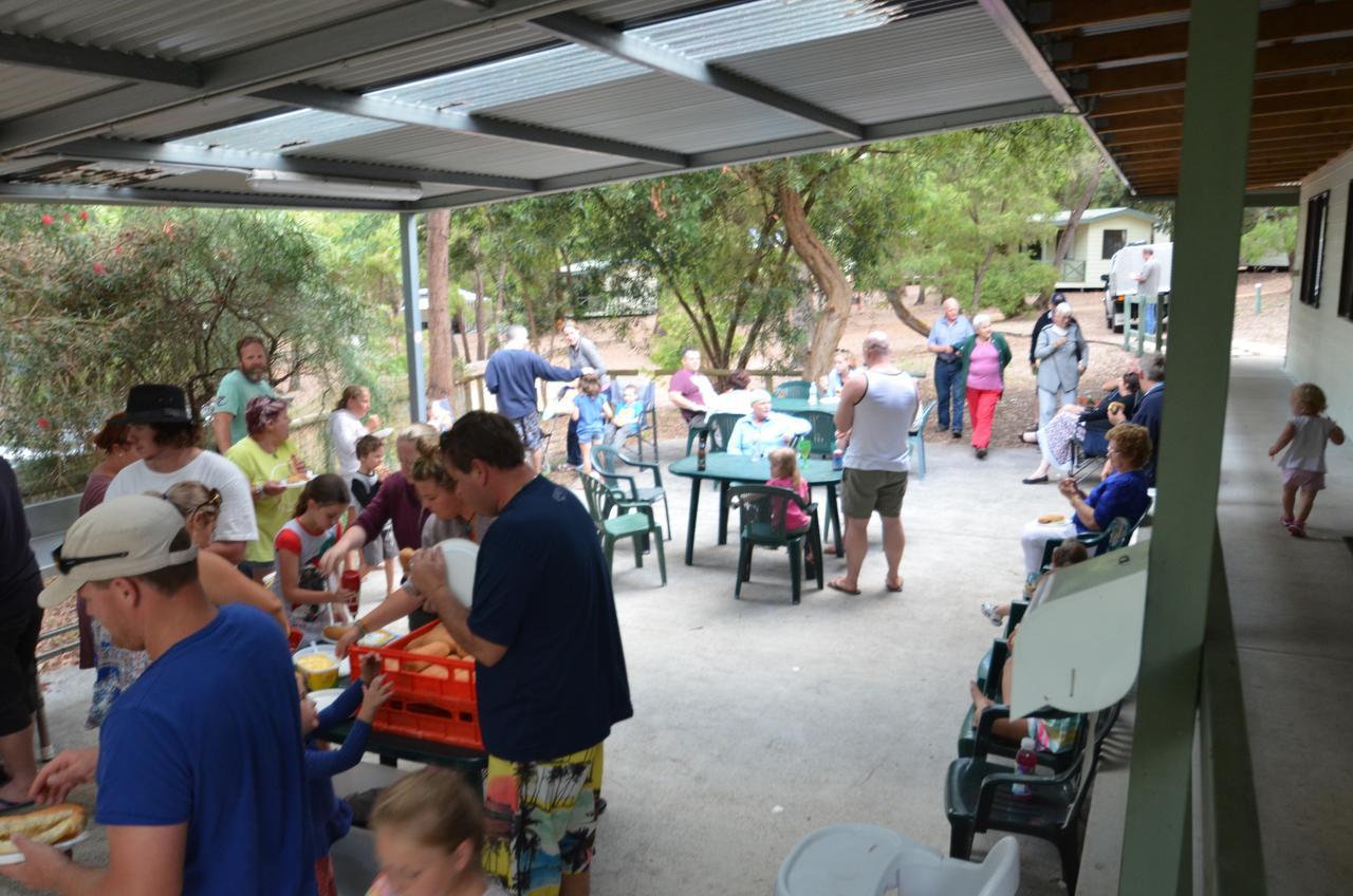 Coalmine Beach Holiday Park Walpole Extérieur photo