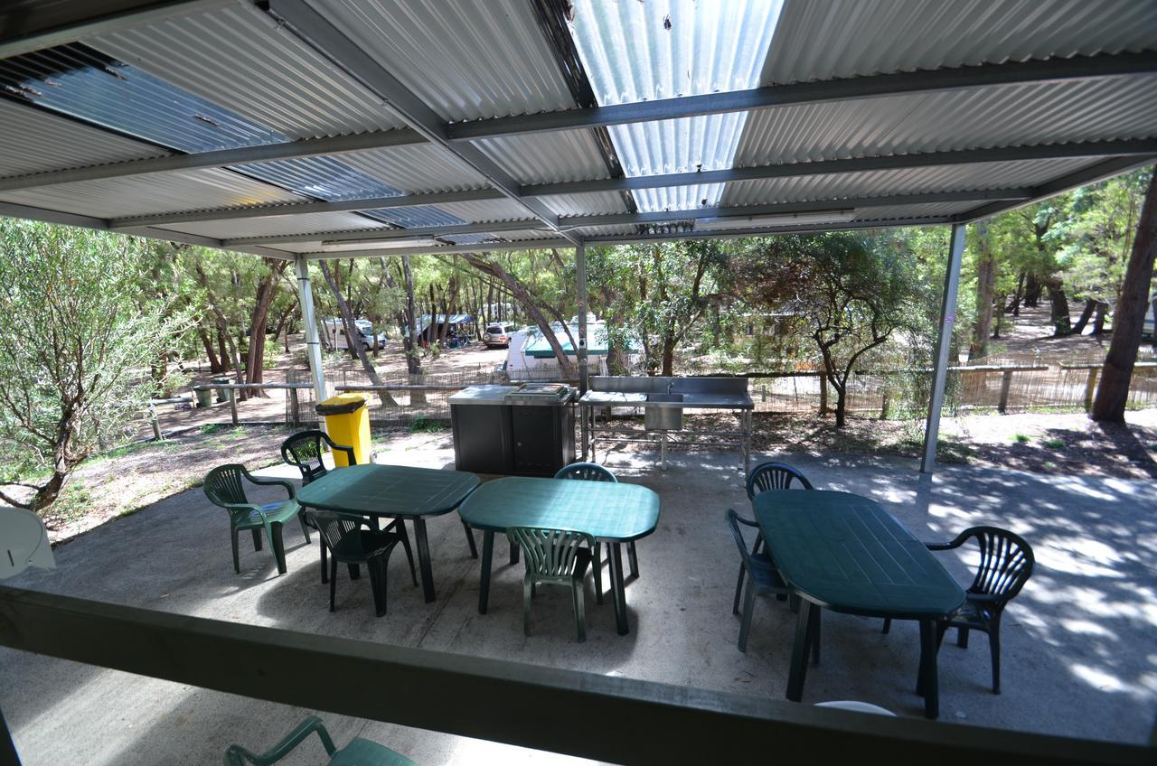 Coalmine Beach Holiday Park Walpole Extérieur photo